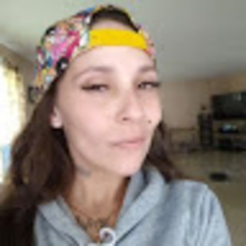 Meet your Posher, Krystle dominguez